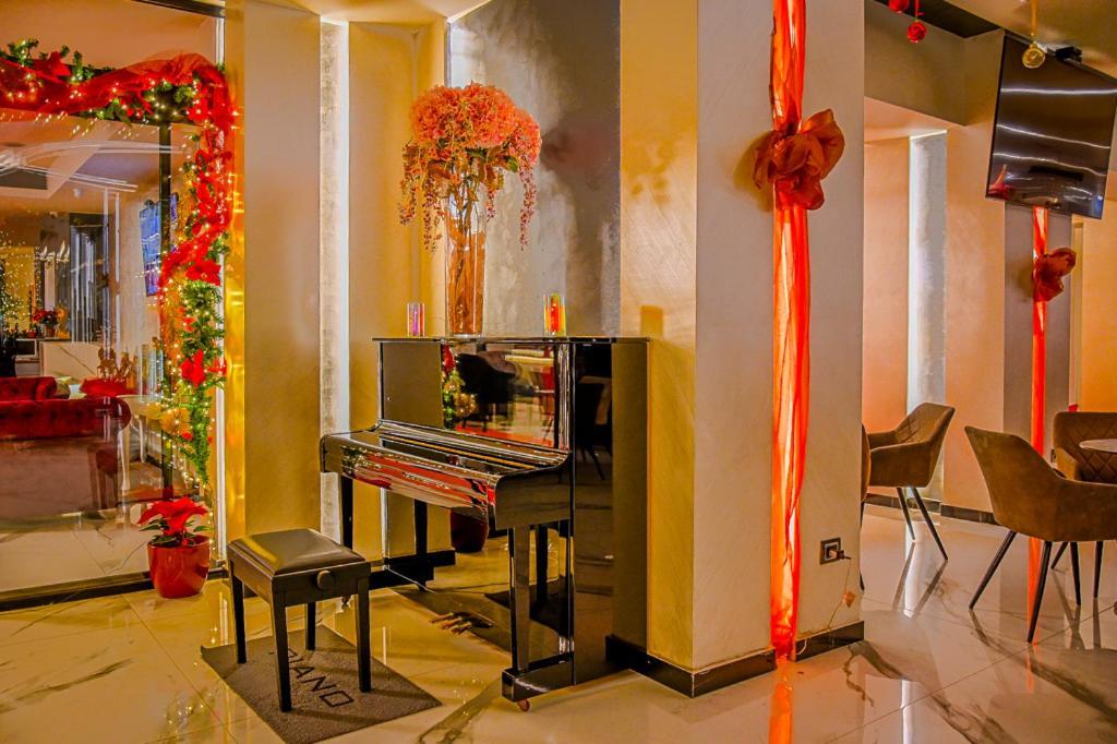 Hotel Vivas Durres Ngoại thất bức ảnh