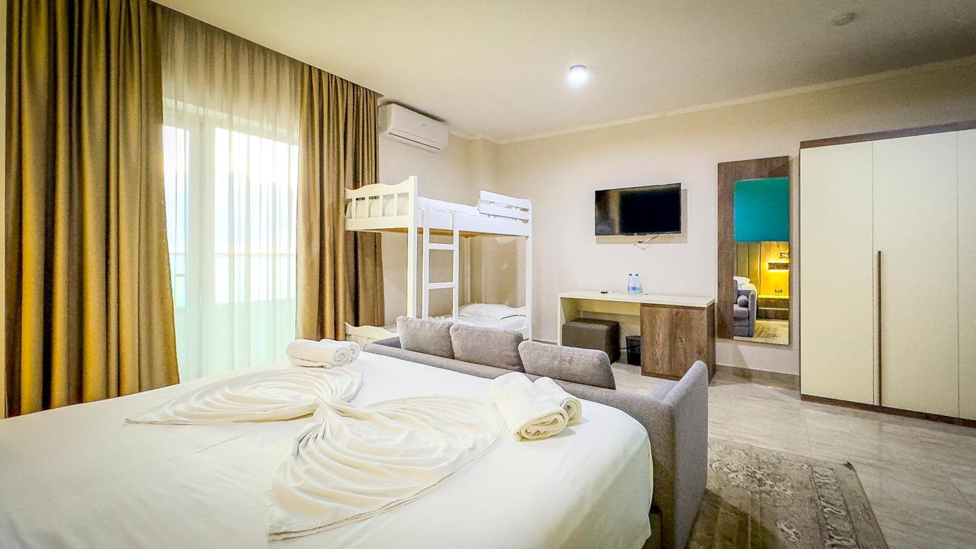 Hotel Vivas Durres Ngoại thất bức ảnh